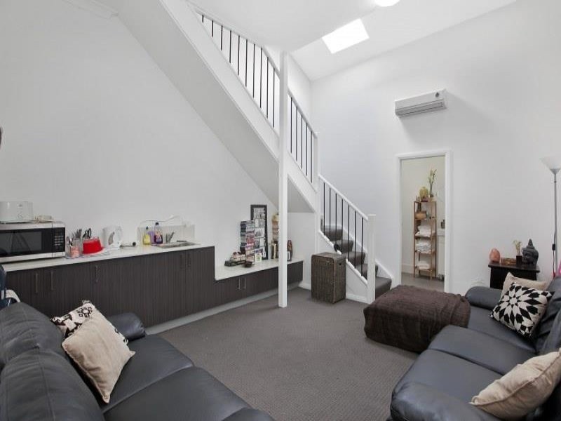 6 Bridge Street, Tempe NSW 2044