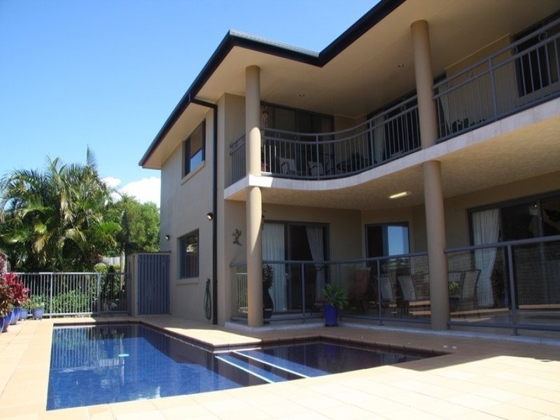 7 COMENARA CRESCENT, Banora Point NSW 2486