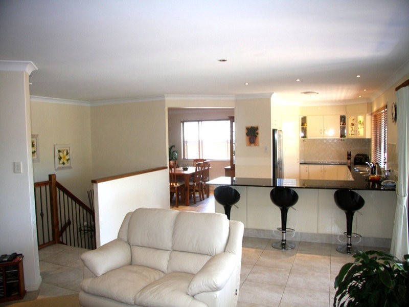 7 COMENARA CRESCENT, Banora Point NSW 2486