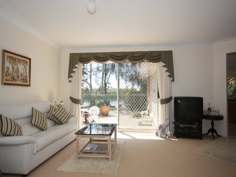 91 Sunset Boulevarde, Tweed Heads NSW 2485