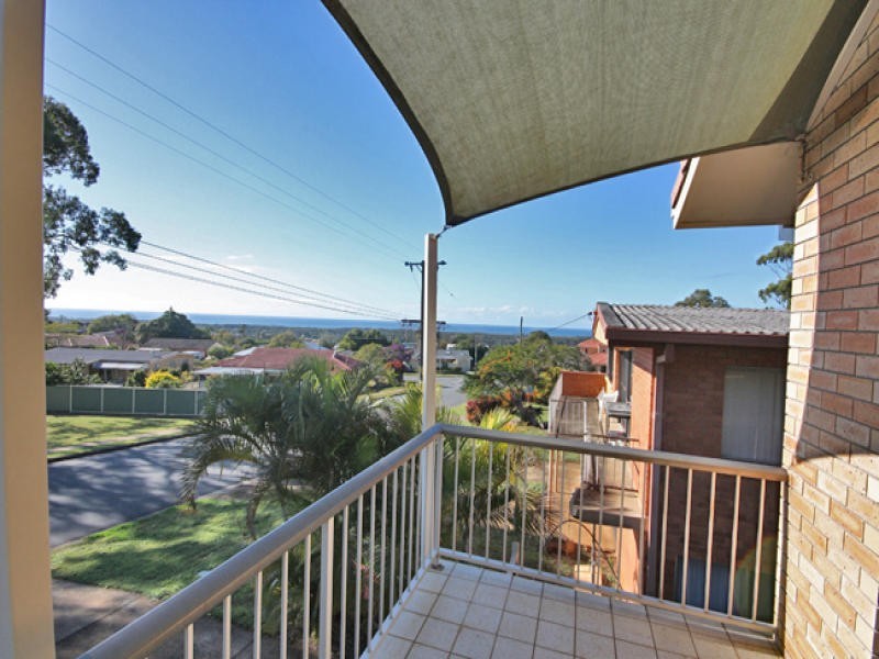 6 Pacific Drive, Banora Point NSW 2486