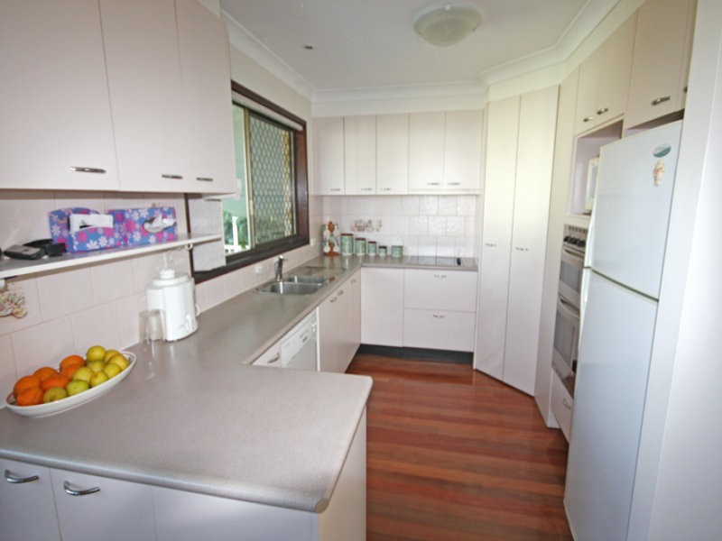 6 Pacific Drive, Banora Point NSW 2486