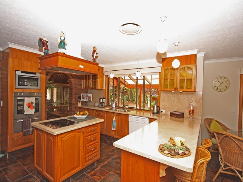 15 Coolabah Court, Banora Point NSW 2486