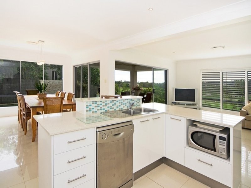 255 Darlington Drive, Banora Point NSW 2486