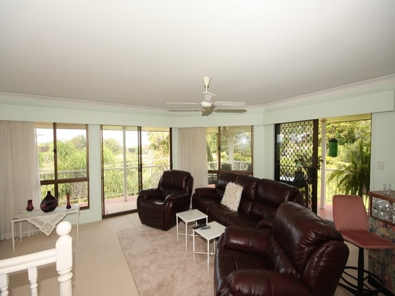 42 Myeerimba Parade, Tweed Heads West NSW 2485