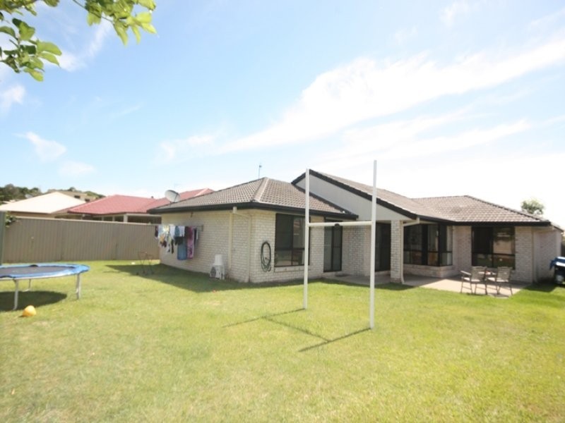 16 Suffolk Parade, Pottsville NSW 2489