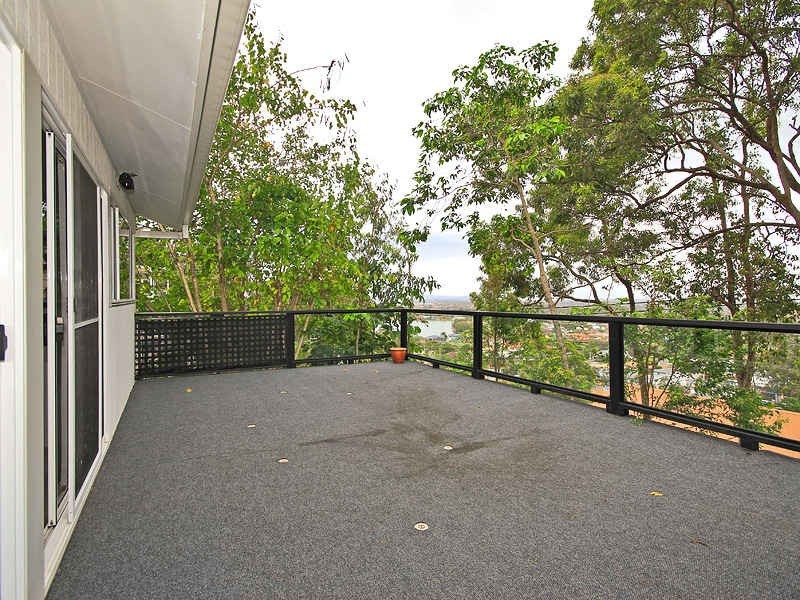 6 View Street, Burleigh Heads QLD 4220