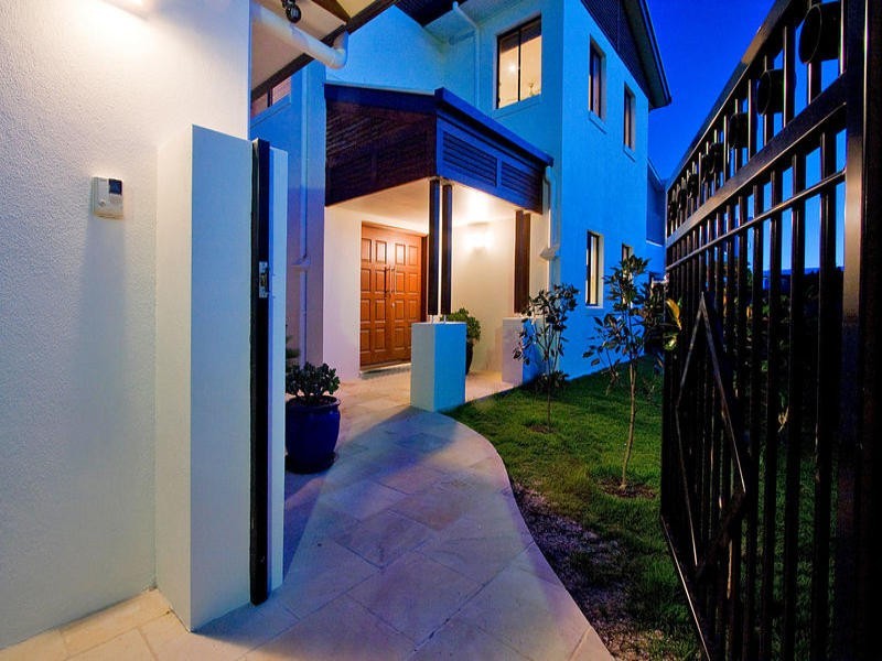 14 Riberry Drive, Casuarina NSW 2487