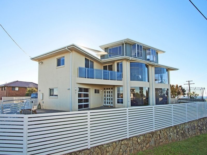 3 Blue Haze Crescent, Banora Point NSW 2486