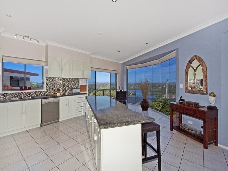 3 Blue Haze Crescent, Banora Point NSW 2486