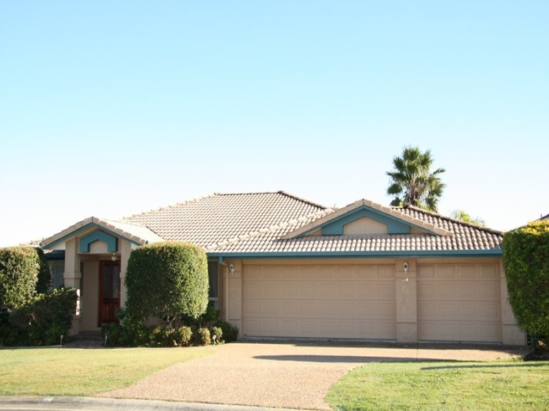 34 Champagne Drive, Tweed Heads South NSW 2486