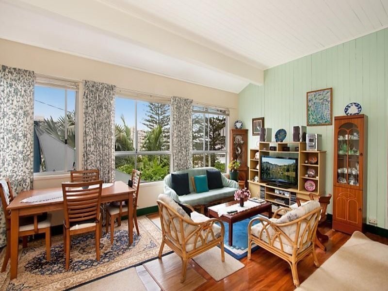 47 Garrick Street, Coolangatta QLD 4225