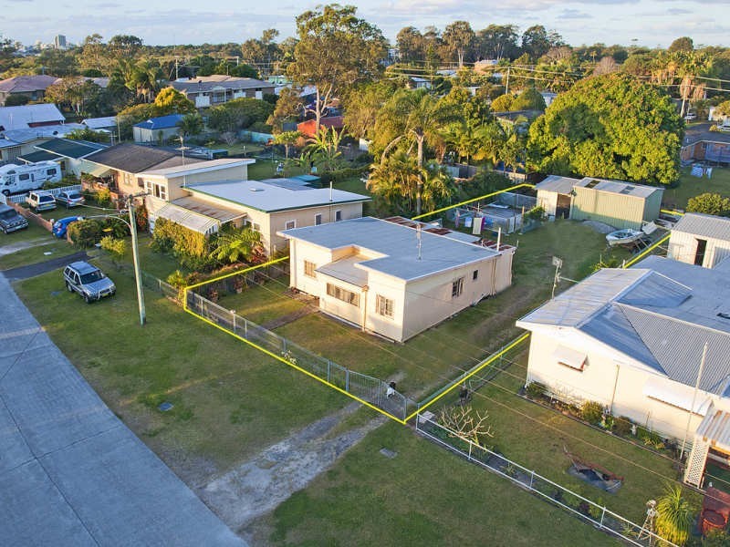 12 Floral Avenue, Tweed Heads South NSW 2486