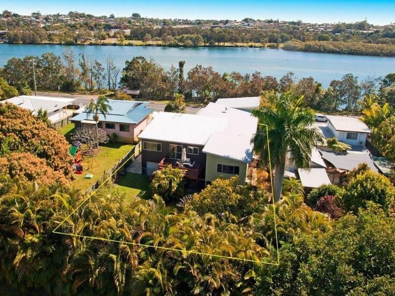 6 Fingal Road, Fingal Head NSW 2487