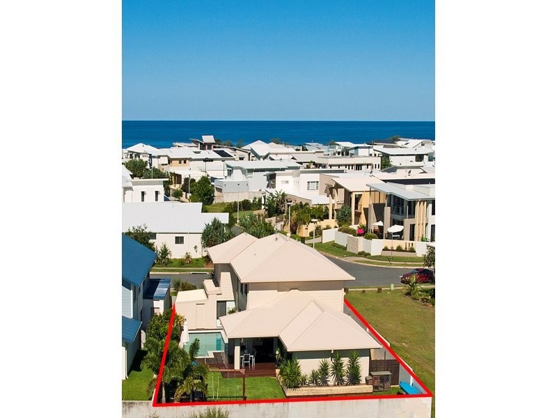 27 Salt Water Crescent, Kingscliff NSW 2487