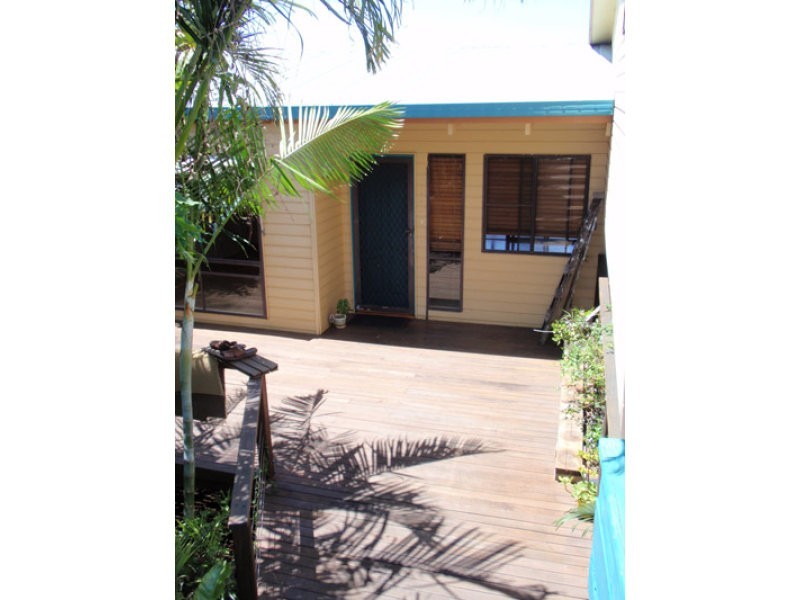 12 Allamanda Avenue, Banora Point NSW 2486