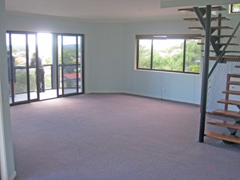 21 Mariners Crescent, Banora Point NSW 2486