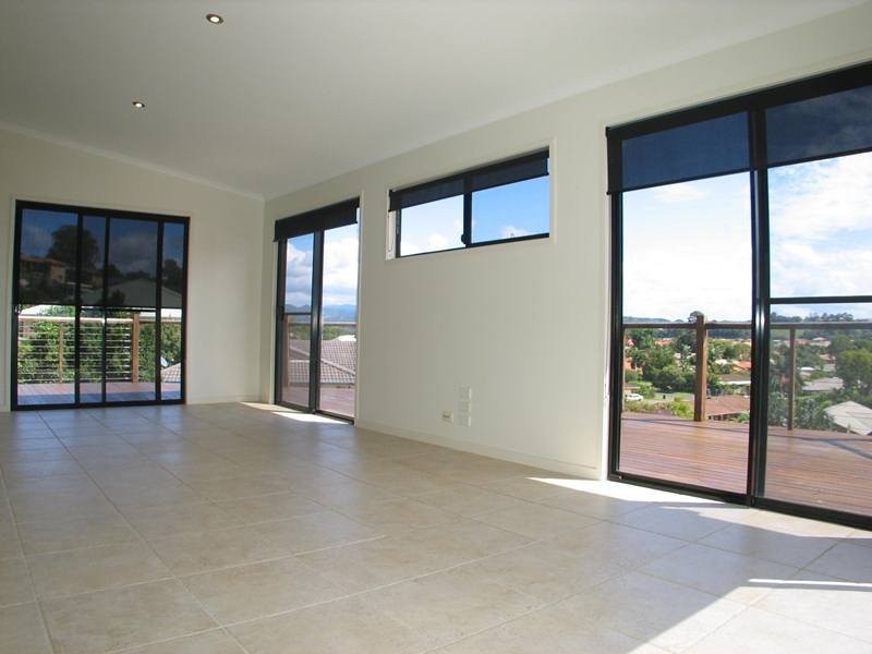 14 Firewheel Way, Banora Point NSW 2486