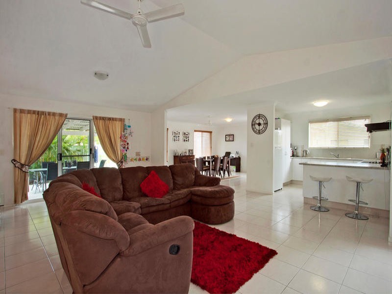 225 Kirkwood Road, Tweed Heads South NSW 2486