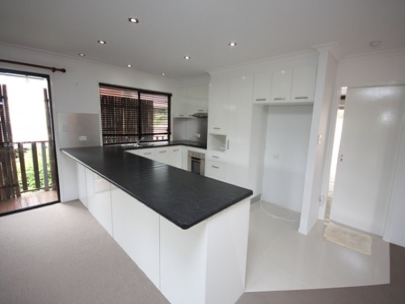 73 Piggabeen Road, Tweed Heads West NSW 2485