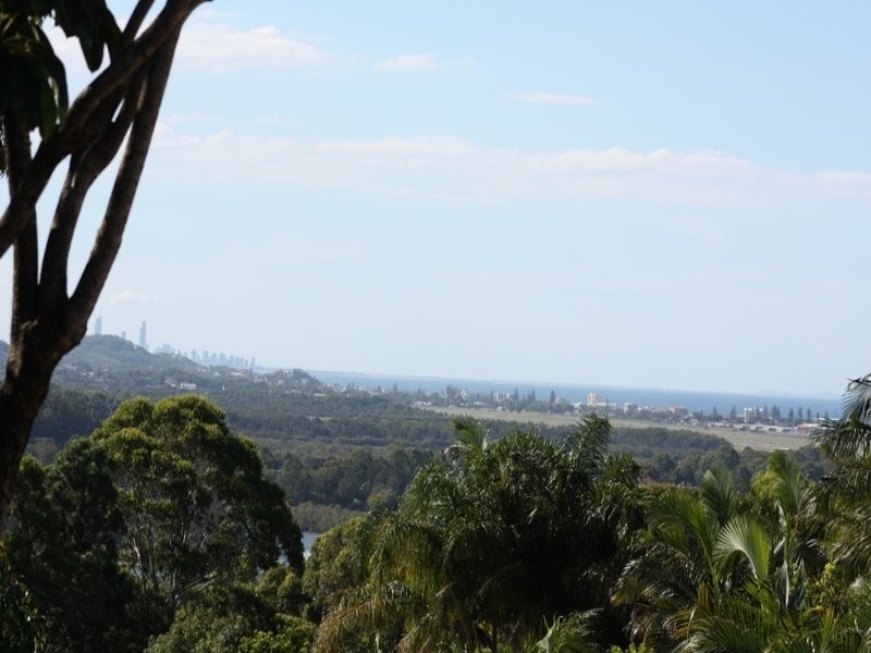 80 Hillcrest Avenue, Tweed Heads South NSW 2486