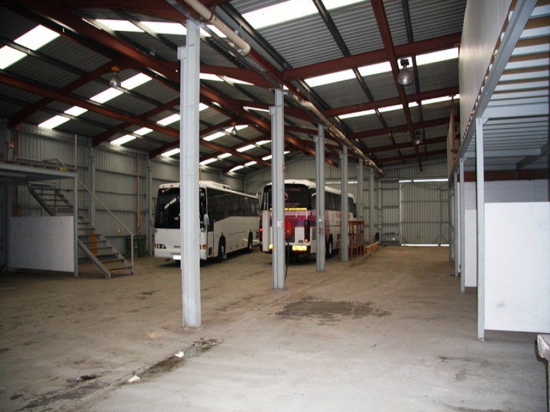 21 Traders Way, Currumbin QLD 4223