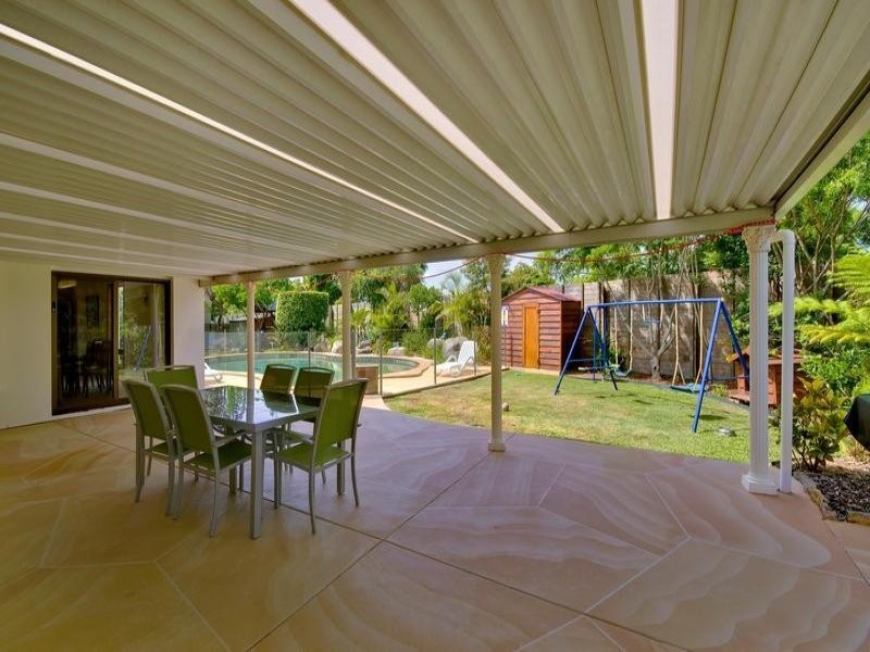 3 Tirau Place, Broadbeach Waters QLD 4218