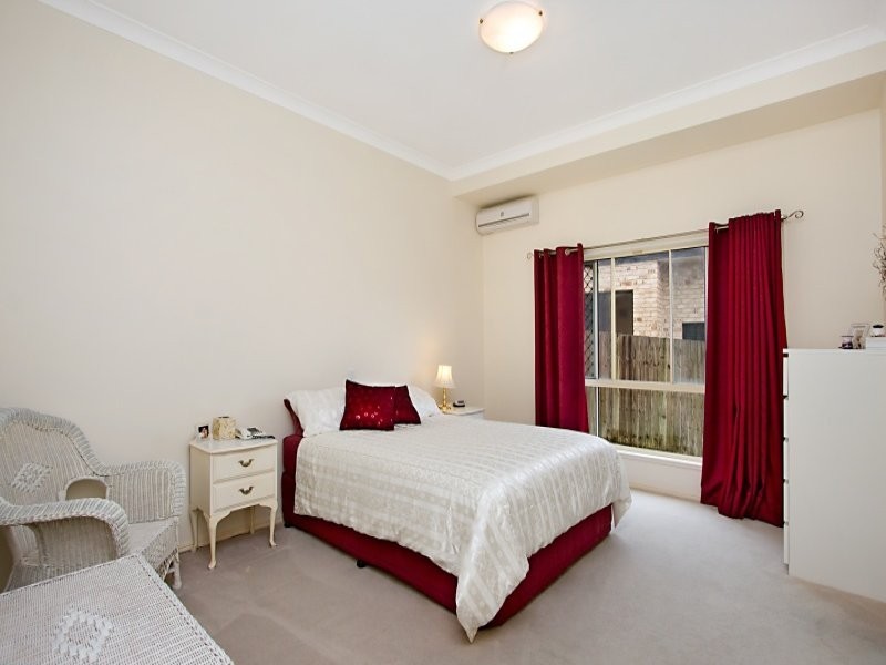 24 Wonga Street, Burleigh Heads QLD 4220