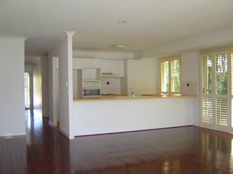 14 St Lucia Court, Varsity Lakes QLD 4227