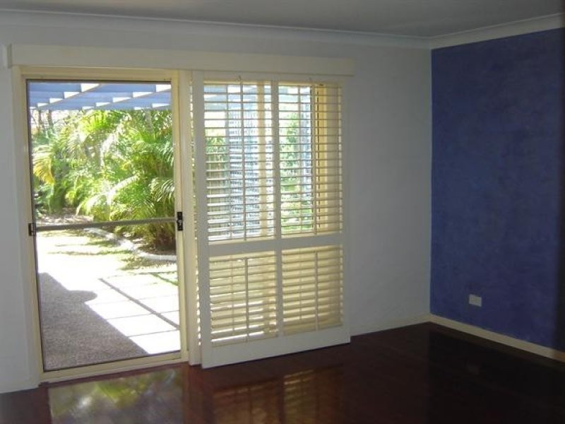 14 St Lucia Court, Varsity Lakes QLD 4227