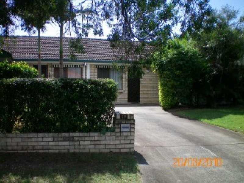 2/19 Doggett Drive, Burleigh Waters QLD 4220
