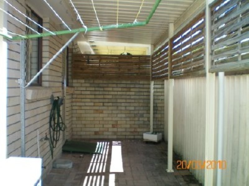 2/19 Doggett Drive, Burleigh Waters QLD 4220