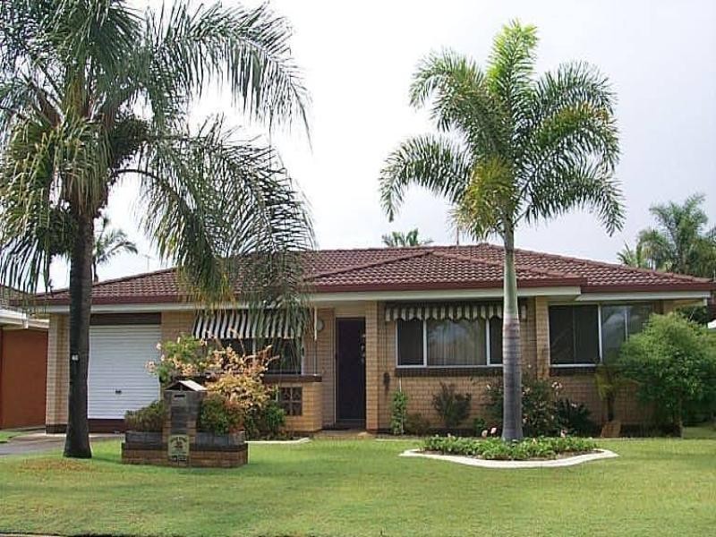 40 Denawen Street, Palm Beach QLD 4221