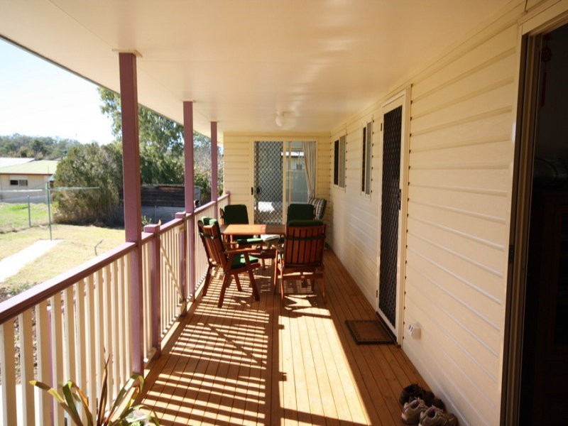 13 Golden Spur Street, Eidsvold QLD 4627