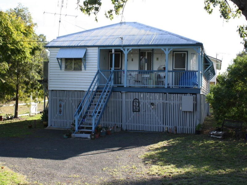 4 Bauer Street, Mundubbera QLD 4626
