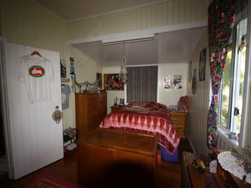 4 Bauer Street, Mundubbera QLD 4626