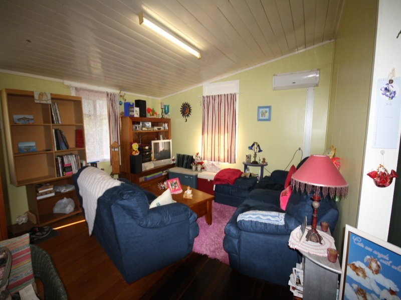 4 Bauer Street, Mundubbera QLD 4626