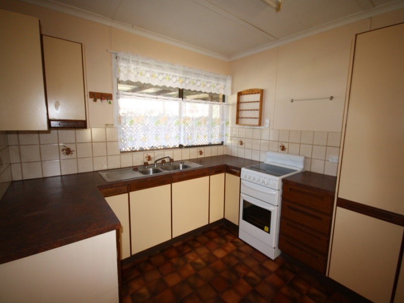 1 Diana Street, Mundubbera QLD 4626