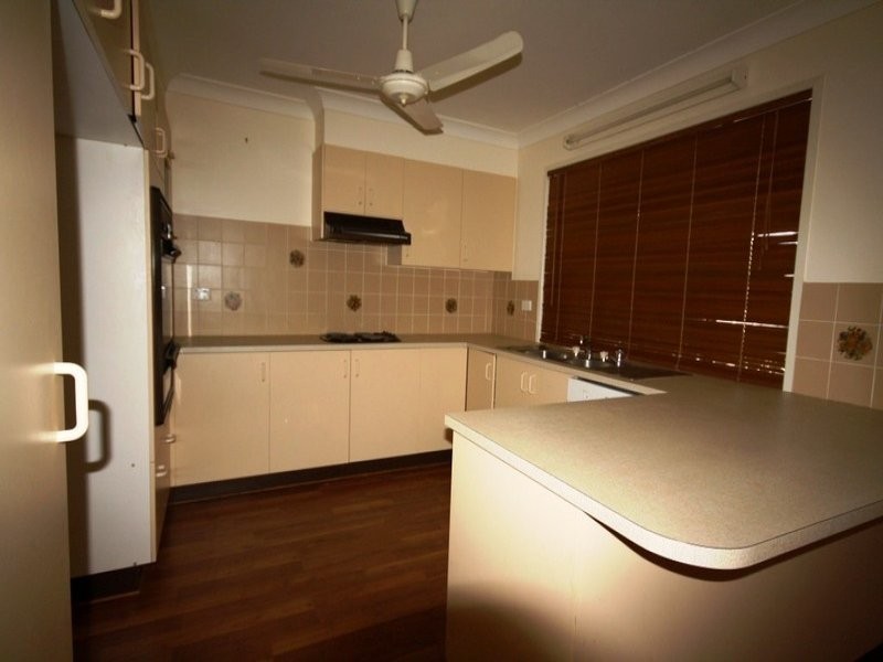 43 Elizabeth Street, Mundubbera QLD 4626