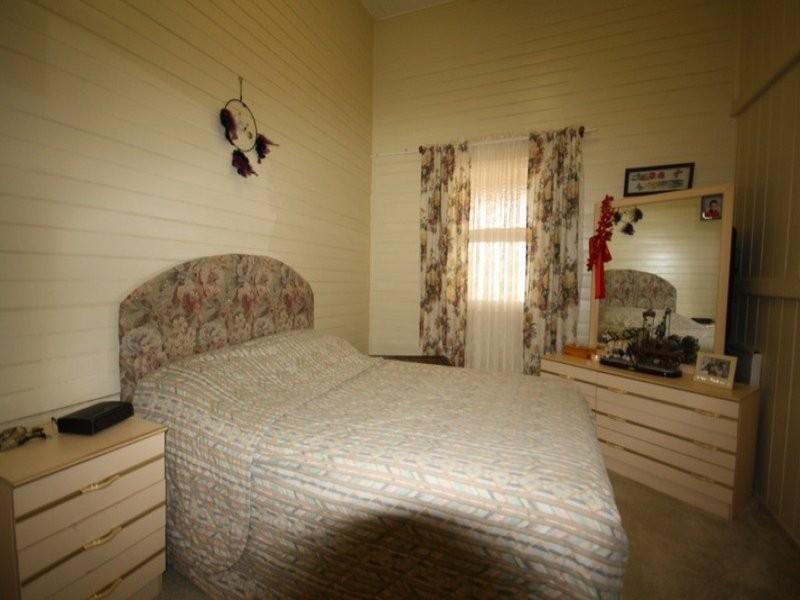 83 Moreton street, Eidsvold QLD 4627