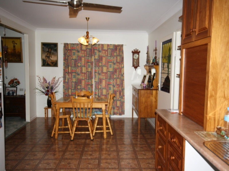 69 Burnett Street, Mundubbera QLD 4626