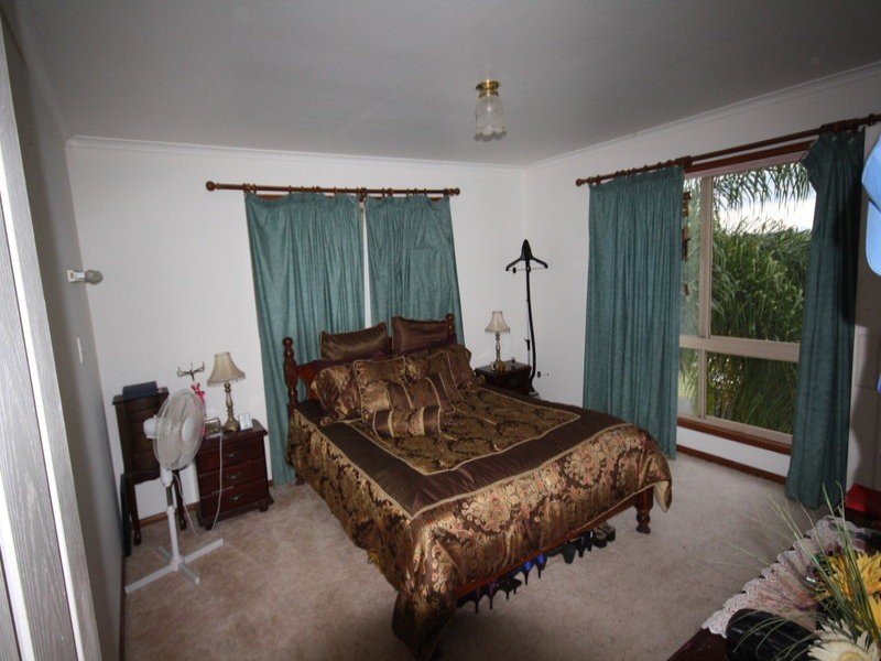 62 Porter Street, Gayndah QLD 4625