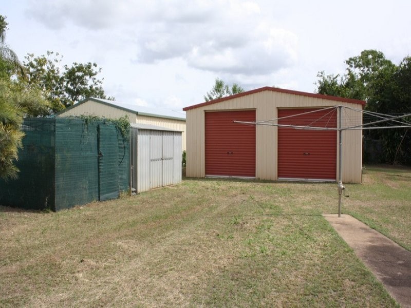 18 Spencer Street, Gayndah QLD 4625