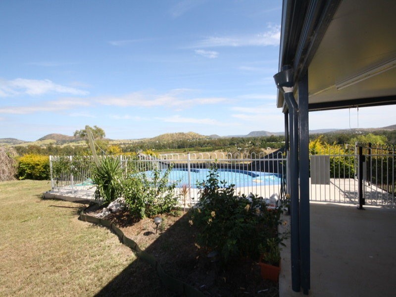 55 Tableland Road, Gayndah QLD 4625