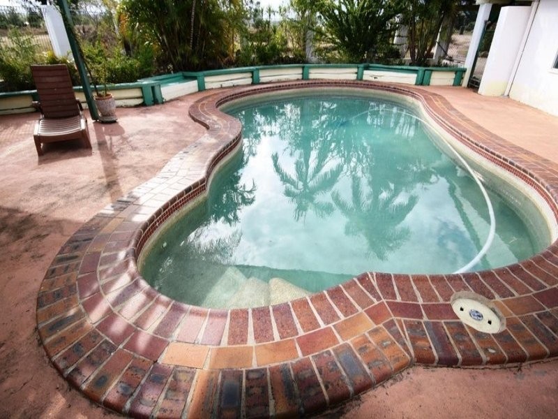 42 Adelong Street, Gayndah QLD 4625