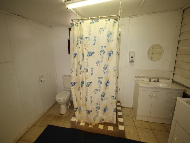 27 Bamboo Street, Gayndah QLD 4625