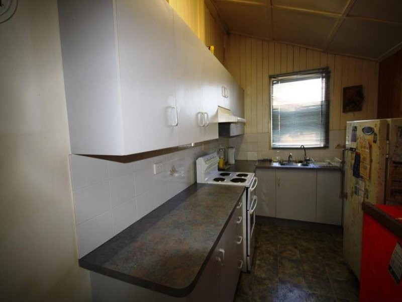 70 Stuart-Russell Street, Mundubbera QLD 4626