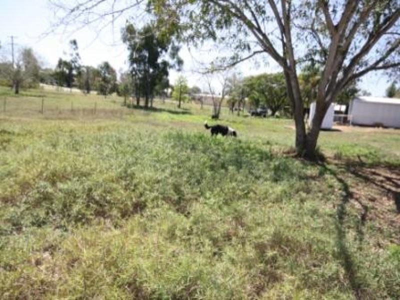 8 Boyd Street, Gayndah QLD 4625