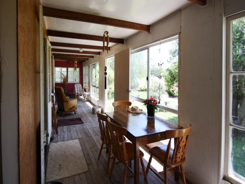 6 Adelong Street, Gayndah QLD 4625