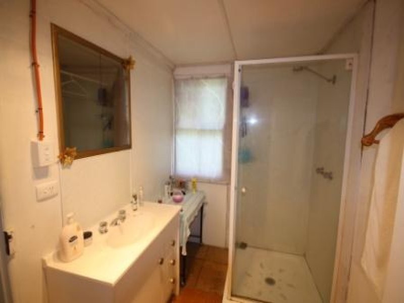 6 Adelong Street, Gayndah QLD 4625